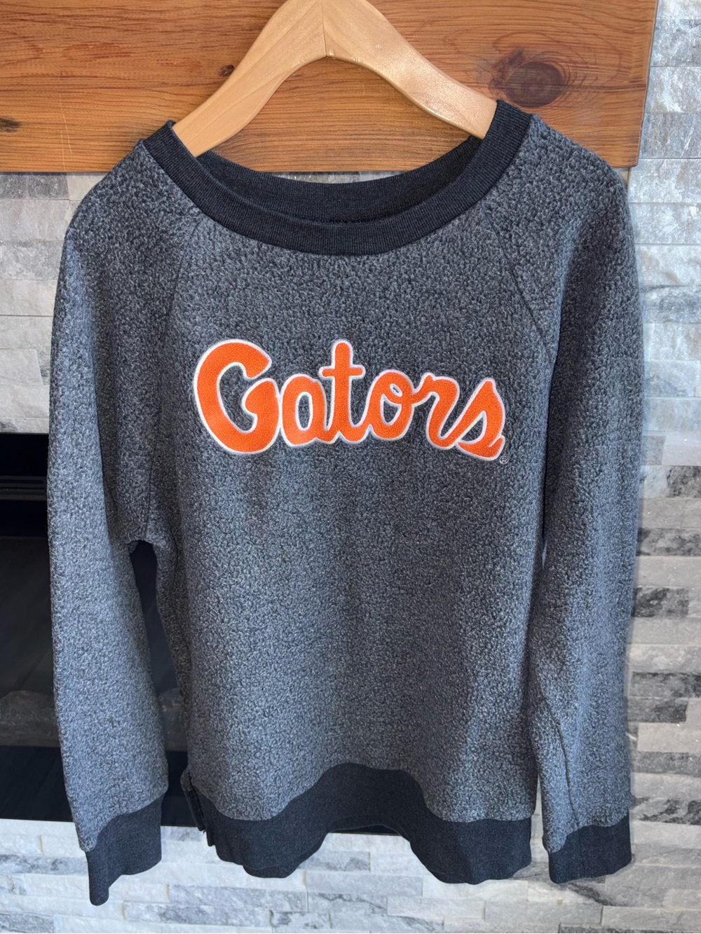 PINK Victoria's Secret with 5th & Ocean Florida Gators Crewneck Sweater size XS